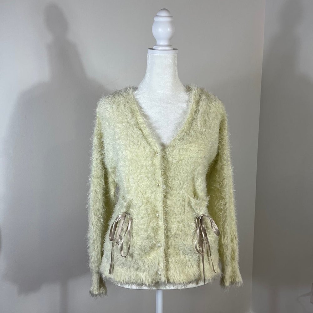 amavel fuzzy cardigan